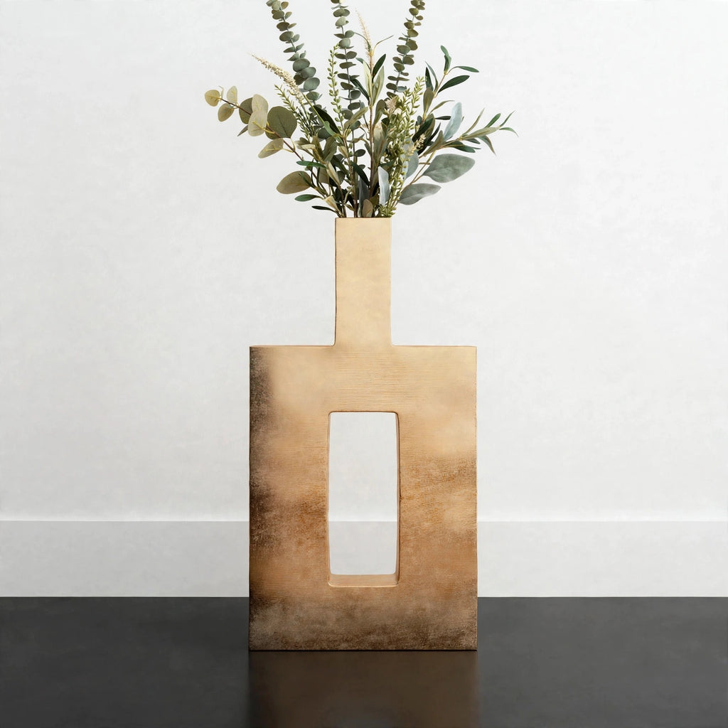 Dorothea Vase